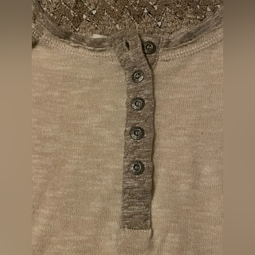 Miss Me Womens Shirt cream Embellished Henley Crochet Long Sleeve Top Medium - Picture 2 of 9
